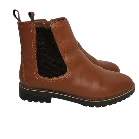 Lands' End Women's Side Zip Lug Sole Brown Chelsea Boot Size 9D (Wide) - Picture 2 of 11